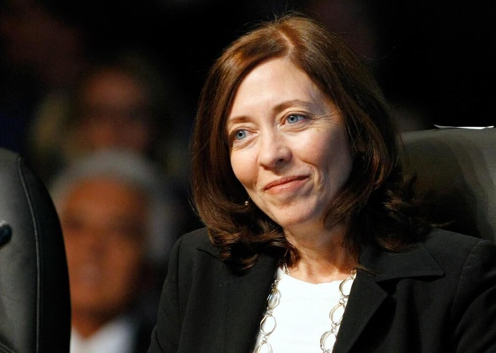 Washington: Maria Cantwell